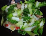 Foto langkah ke 5 dari resep Tumis sawi pok coy.