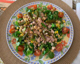 Foto del paso 3 de la receta: Ensalada de garbanzos con rúcula y canónigos