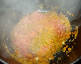 Foto del paso 2 de la receta: Guiso de solomillo de cerdo ibérico, con patatas estofadas
