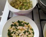 Tortilla kelbimbóval, sajttal, sonkával és medvehagymával töltve recept fázis 3 fotója