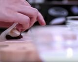 Foto langkah ke 4 dari resep Banana Lumpia.