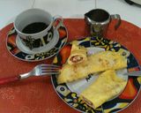 Foto del paso 7 de la receta: Rollitos de tortilla de huevos y jamón