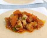 Foto del paso 3 de la receta: Gyozas de gambón