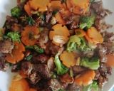 A picture of step 5 of Delicious beef stir fry#4weekschallenge.