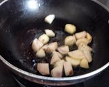 A picture of step 1 of Aloo posto.