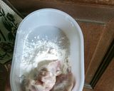 Foto langkah ke 2 dari resep Bekal anak nasi ayam tepung.