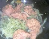 Foto del paso 2 de la receta: Fideos con atún, cebolla y comino