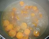 Foto langkah ke 2 dari resep Sop Bening Oyong Wortel Bakso.