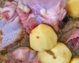 Gambar langkah 2 resipi Ayam masak kurma.