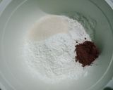 Foto langkah ke 5 dari resep Double Choco Mochi Strawberry.