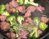 A picture of step 6 of Curried lamb neck, roast Jerusalem artichokes and garlic broccoli.