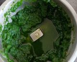 A picture of step 2 of Shahi rani palak paneer.