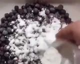 A picture of step 2 of Ruby grape cobbler 🍇.