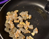 Foto del paso 5 de la receta: Espinacas gratinadas con langostinos en Airfryer o en Horno