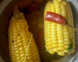 A picture of step 3 of PRESSURE COOKED 🍳 CORN 🌽 on COB.