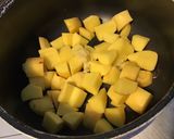Une image de l'étape 6 de Duo de purées potiron et pommes de terre spiruline et emmental.