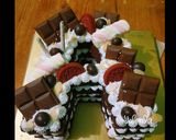 Foto langkah ke 7 dari resep Monogram cake - Letter Cake "A" || Birthday cake.