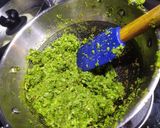 A picture of step 1 of Gujarati stuffed Lilva kachori.