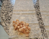 Foto del paso 2 de la receta: Briwat de pollo y cebolla caramelizada Exprés
