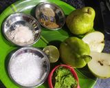 A picture of step 2 of Babugosha mint juice.