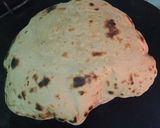 A picture of step 12 of Naram Naram Garam Garam Haseen Phulka.