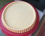 A picture of step 9 of Strawberry shortcake.