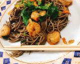 Φωτογραφία βήματος 8 της συνταγής Soba noodles με γαρίδες