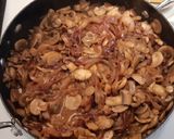 Hagymás gomba, szója szósszal recept fázis 1 fotója