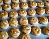 Gambar langkah 4 resipi Biskut Mazola.