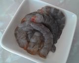 Foto del paso 2 de la receta Rape en salsa de frutos secos