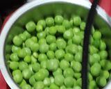 A picture of step 1 of Green pea idli.