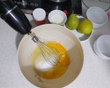 عکس مرحله 2 از دستور کیک گلابی