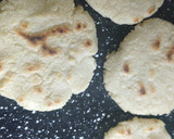 Foto del paso 4 de la receta: Arepas rellenas de carne ♥️