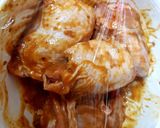 A picture of step 1 of My 3 different marinated chicken thighs. 👩‍🍳.