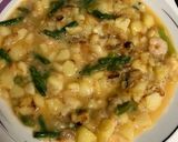 Foto del paso 9 de la receta: Tortilla de patata con ajetes tiernos y gambas