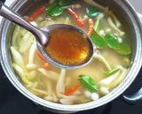 รูปขั้นตอนการทำที่ 4 ของ ไก่ต้มขมิ้น สูตรแซ่บ