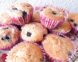 Foto del paso 3 de la receta: Cupcakes de yogurt con arándanos