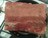 Foto del paso 1 de la receta: Carré de cerdo con salsa de champiñones y papas doradas