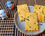 Hình bước làm 6 của món Bánh QUY giòn với hành lá
