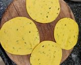 A picture of step 2 of Masala Puri.