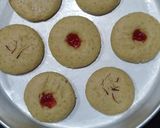 गव्हाच्या पीठाची कोकोनट नानकटाई (coconut nankhatai recipe in marathi) रेसिपी स्टेप 4 फोटो 