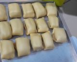 Foto langkah ke 8 dari resep #63. Bolen Pisang Coklat Keju.