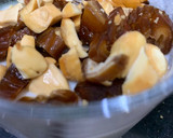 Foto del paso 2 de la receta: Yogur con miel, dátiles y almendras