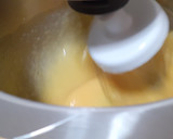 Foto del paso 3 de la receta: Bizcocho de coco, almendra, chocolate, y naranja...🥧 🥥🍫🍊