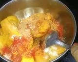 A picture of step 1 of Pressure cooker palak chicken curry.