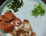 Foto langkah ke 2 dari resep Nasi Goreng Cabe Ijo.