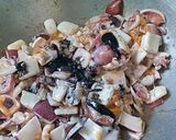 Foto langkah ke 3 dari resep Cumi Tumis Hitam.