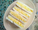 Foto langkah ke 5 dari resep Tamago Sando たまごサンド (Japanese Egg Sandwich).
