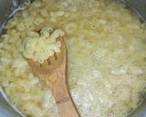 A picture of step 2 of Masala Macaroni.