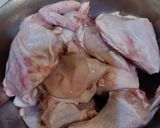 Foto langkah ke 1 dari resep Ayam goreng ala mbok berek.